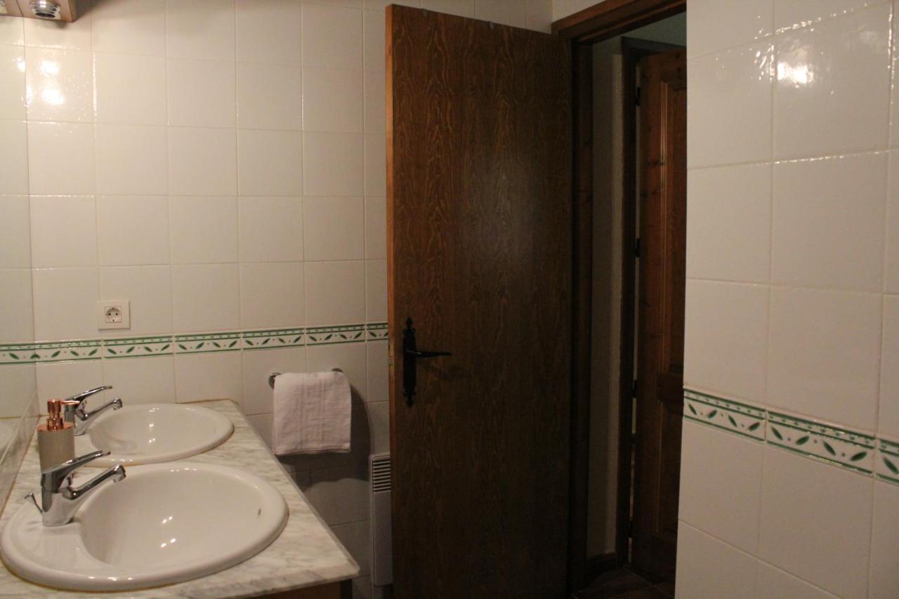 Casa Teresina Bed & Breakfast La Plana de Mont-Ros Dış mekan fotoğraf